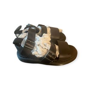 Dr. Martens Unisex Gryphon Gladiator Sandal - Women size 8 (bb734)